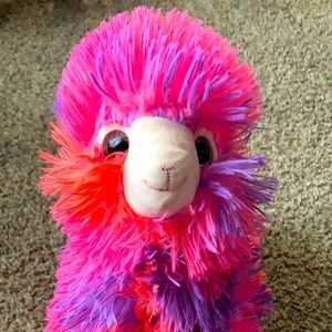 Small Alpaca Plushie